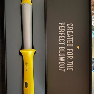 Drybar curling wand